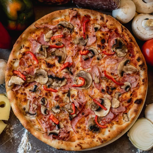 meniu-pizza-capo-timisoara-pizza-mamamia-livrare-01 Pizza Capo cu blat subțire, salam, șuncă și legume + Pizzeria Mama Mia – Rețete italiene autentice. Livrare GRATUITĂ în Timișoara și comunele din jur.