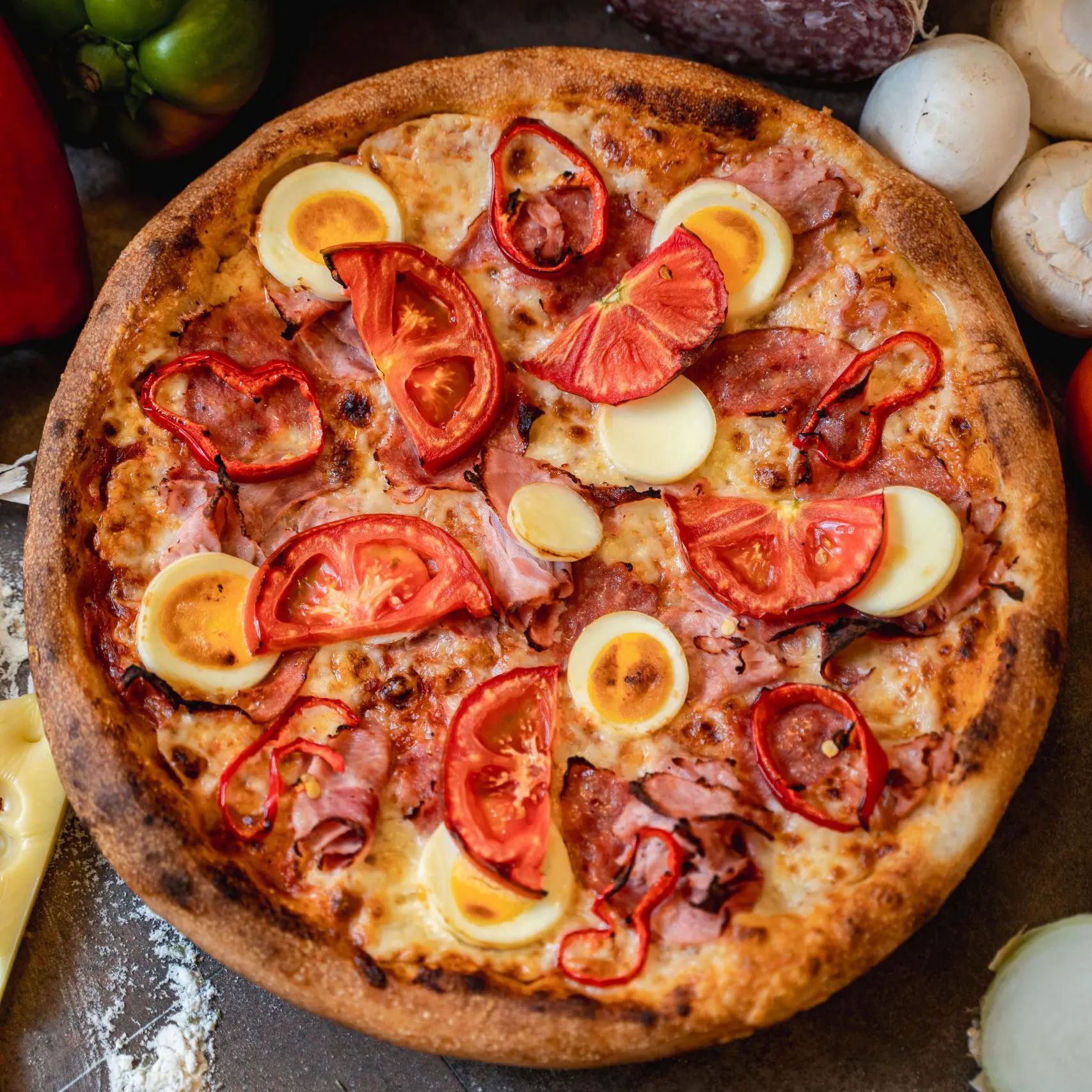meniu-pizza-fantazia-timisoara-pizza-mamamia-livrare-01 Pizza Fantazia cu salam, șuncă, legume și ou + Pizzeria Mama Mia – Rețete italiene autentice. Livrare GRATUITĂ în Timișoara și comunele din jur.