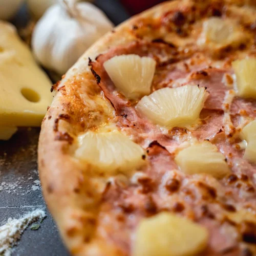 meniu-pizza-hawaii-timisoara-pizza-mamamia-livrare-02 Pizza Hawaii cu șuncă și ananas + Pizzeria Mama Mia – Rețete italiene autentice. Livrare GRATUITĂ în Timișoara și comunele din jur.