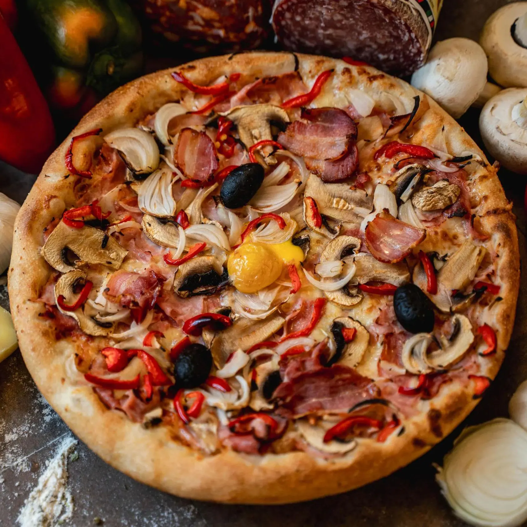 meniu-pizza-nuova-mama-mia-timisoara-pizza-mamamia-livrare-01 Pizza Nuova Mama Mia cu salam, șuncă, legume și ou + Pizzeria Mama Mia – Rețete italiene autentice. Livrare GRATUITĂ în Timișoara și comunele din jur.
